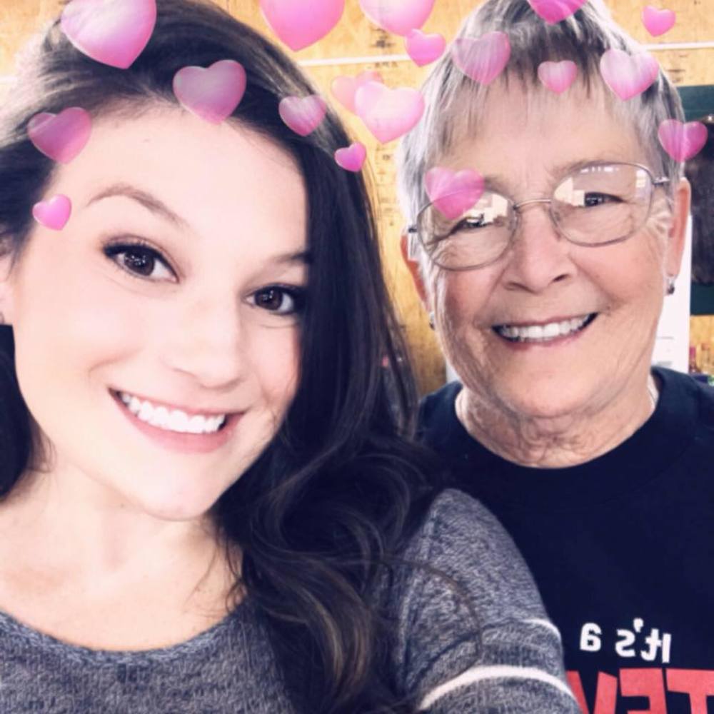 Meet your Posher, Sarah